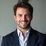 Portrait de Marc Dubois, CEO de Tech Innov